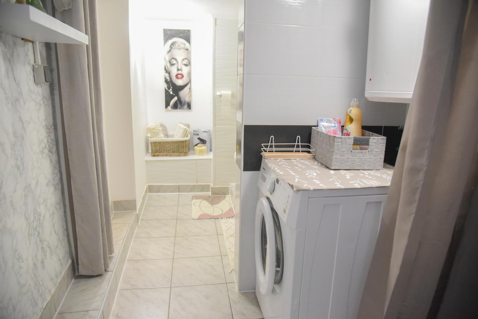 Vendi Apartment *
